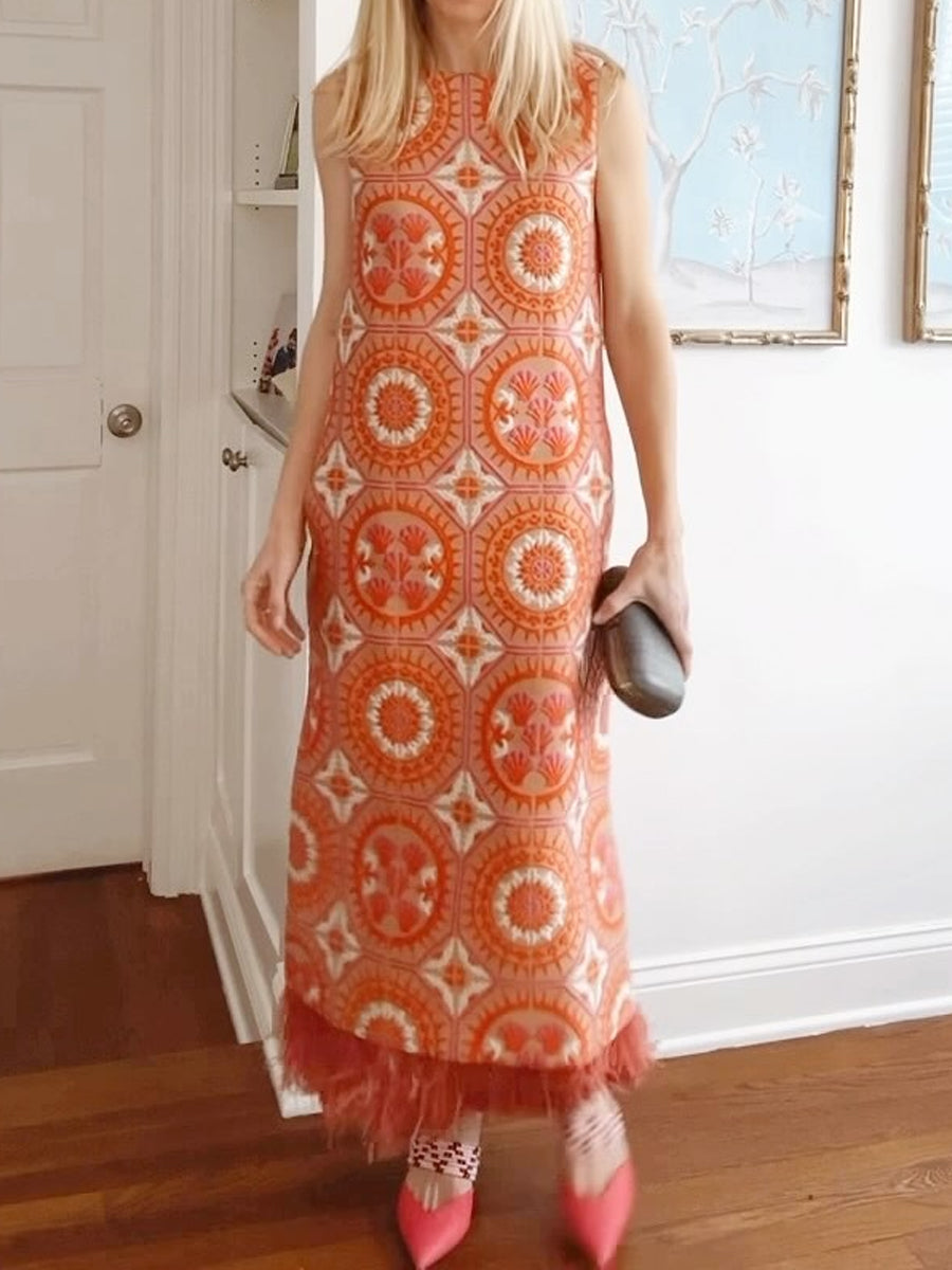 Feathers Sleeveless Printed Maxi Dress