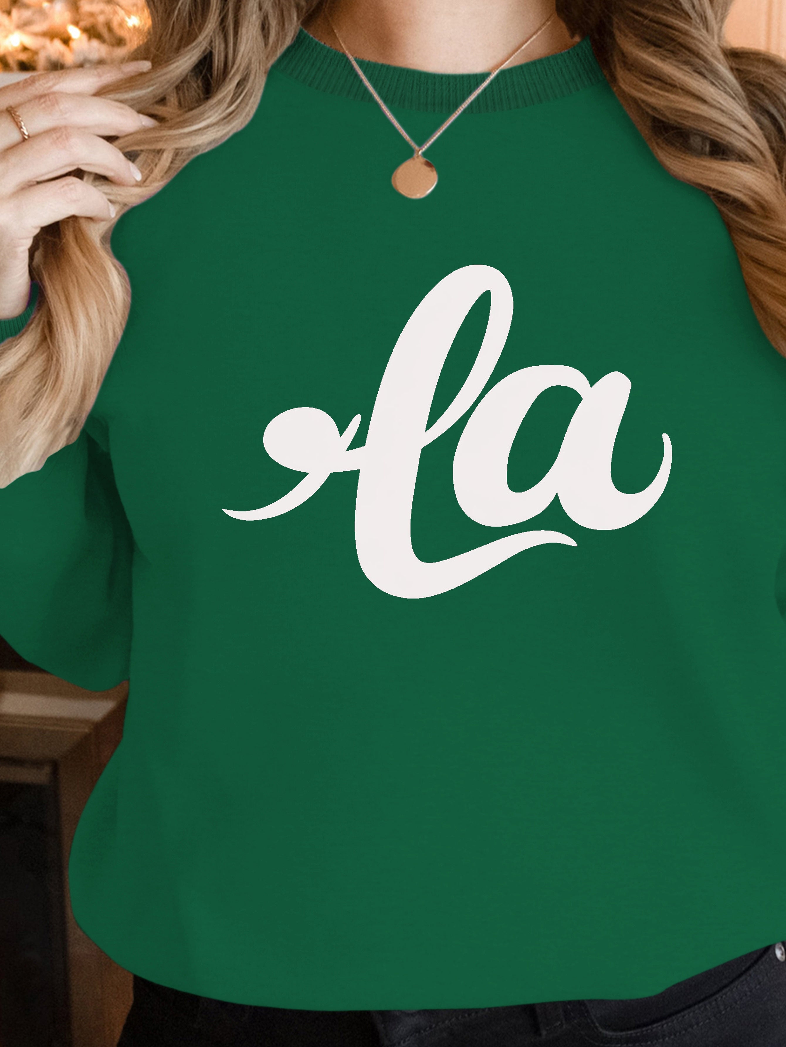 la in elegant cursive women's sweatshirts