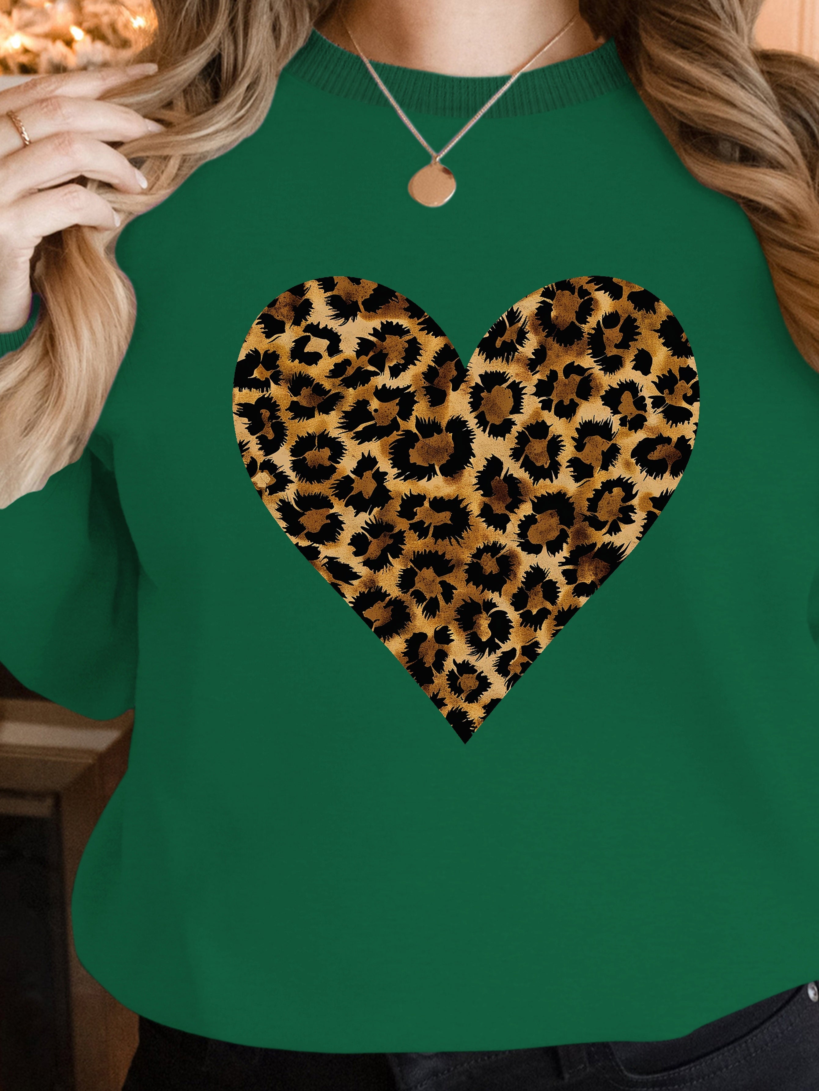 Leopard Print Heart Design women's sweatshirts