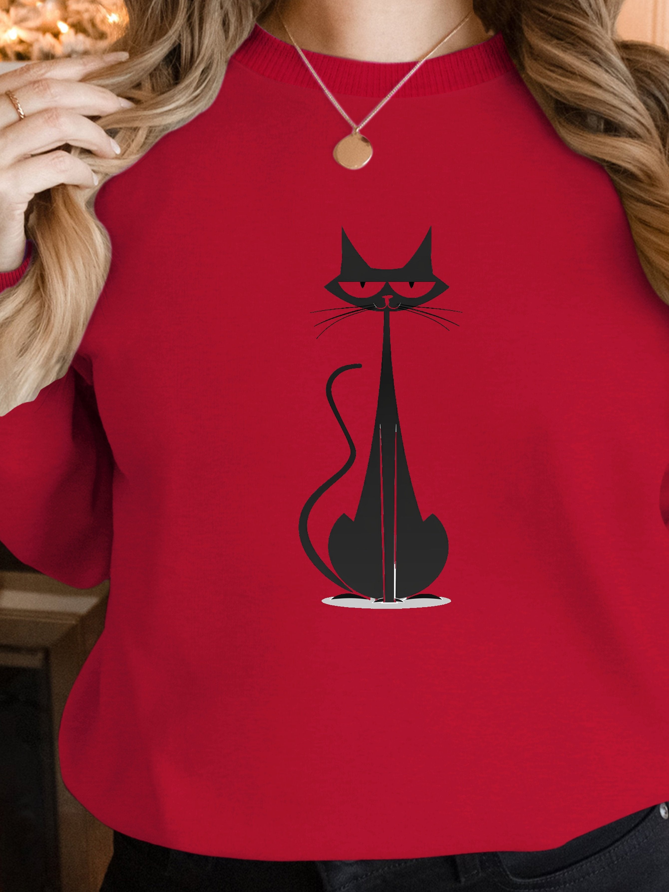 Minimalist Cartoon Cat Design women's sweatshirts