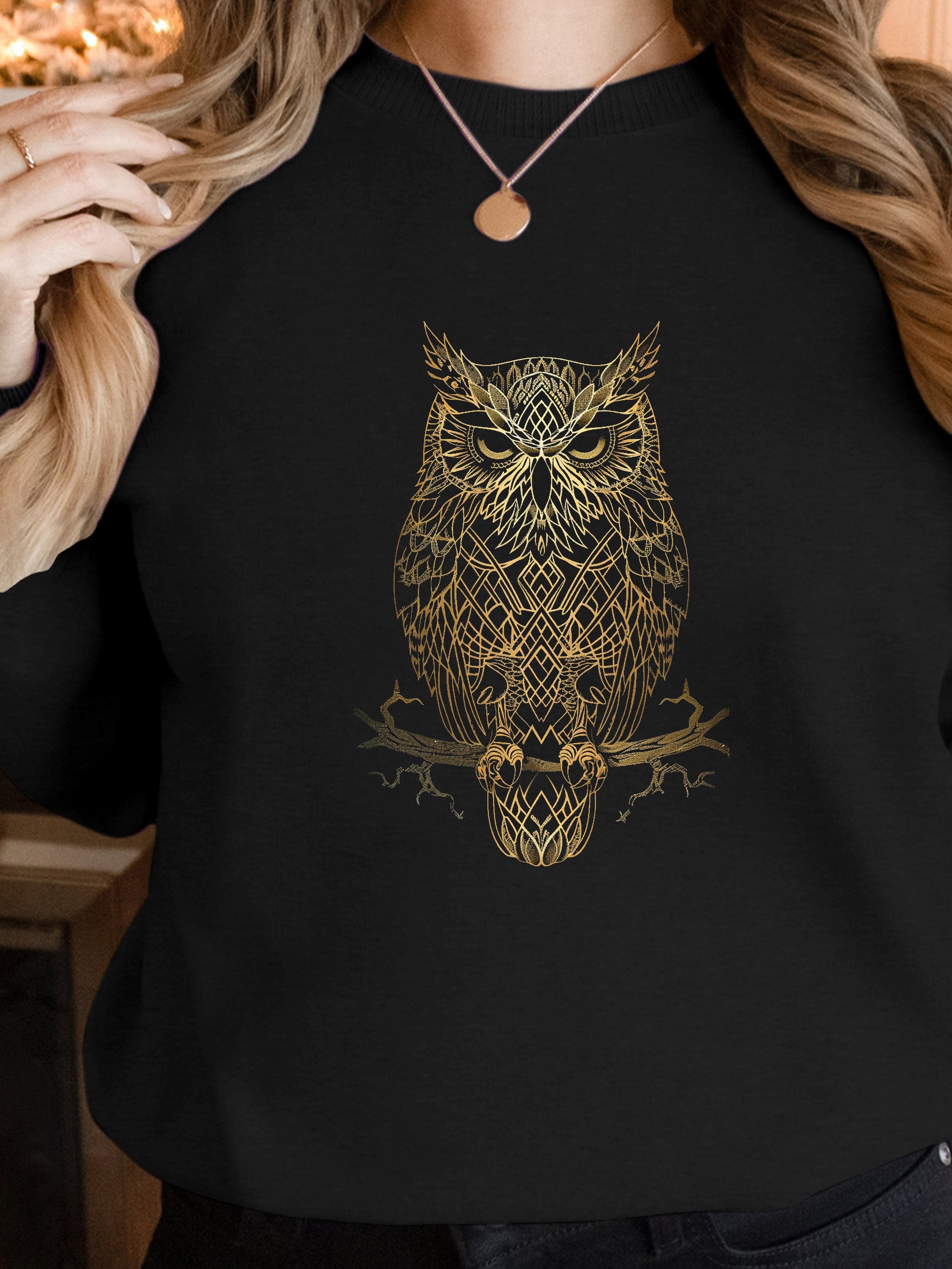 Monochromatic Gold Owl Design women's sweatshirts