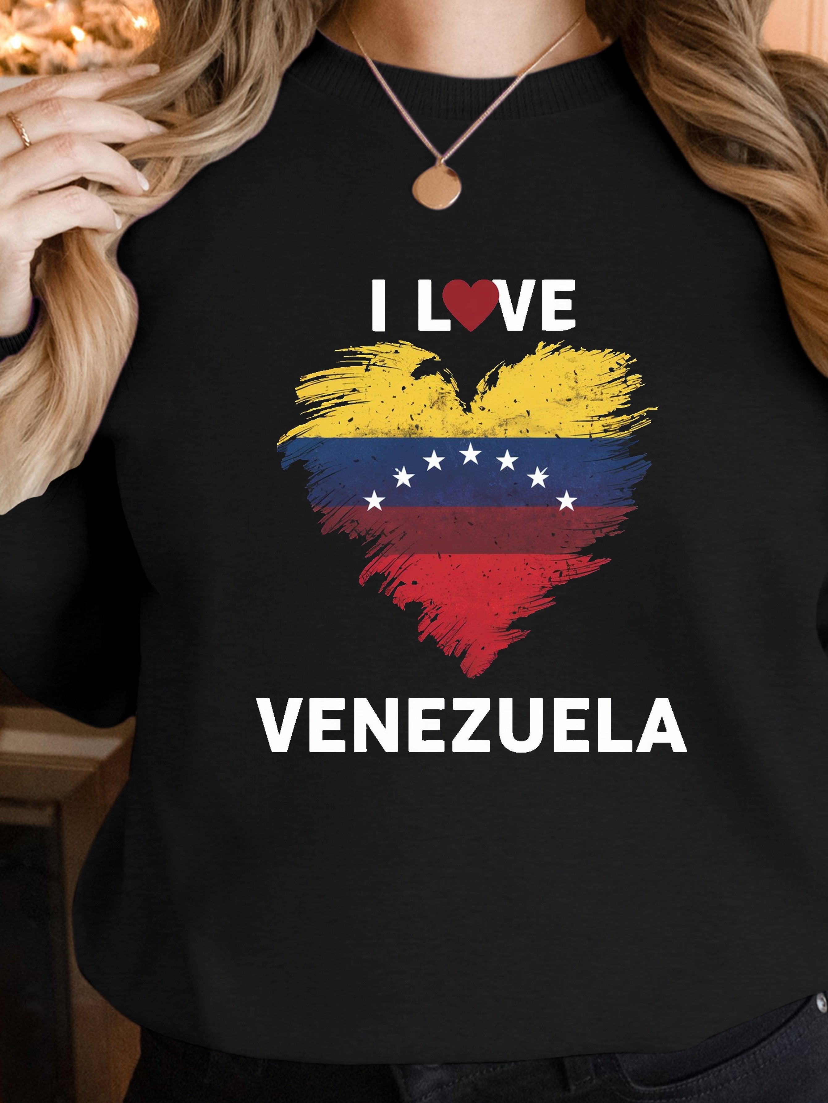 I LOVE VENEZUELA women's sweatshirts