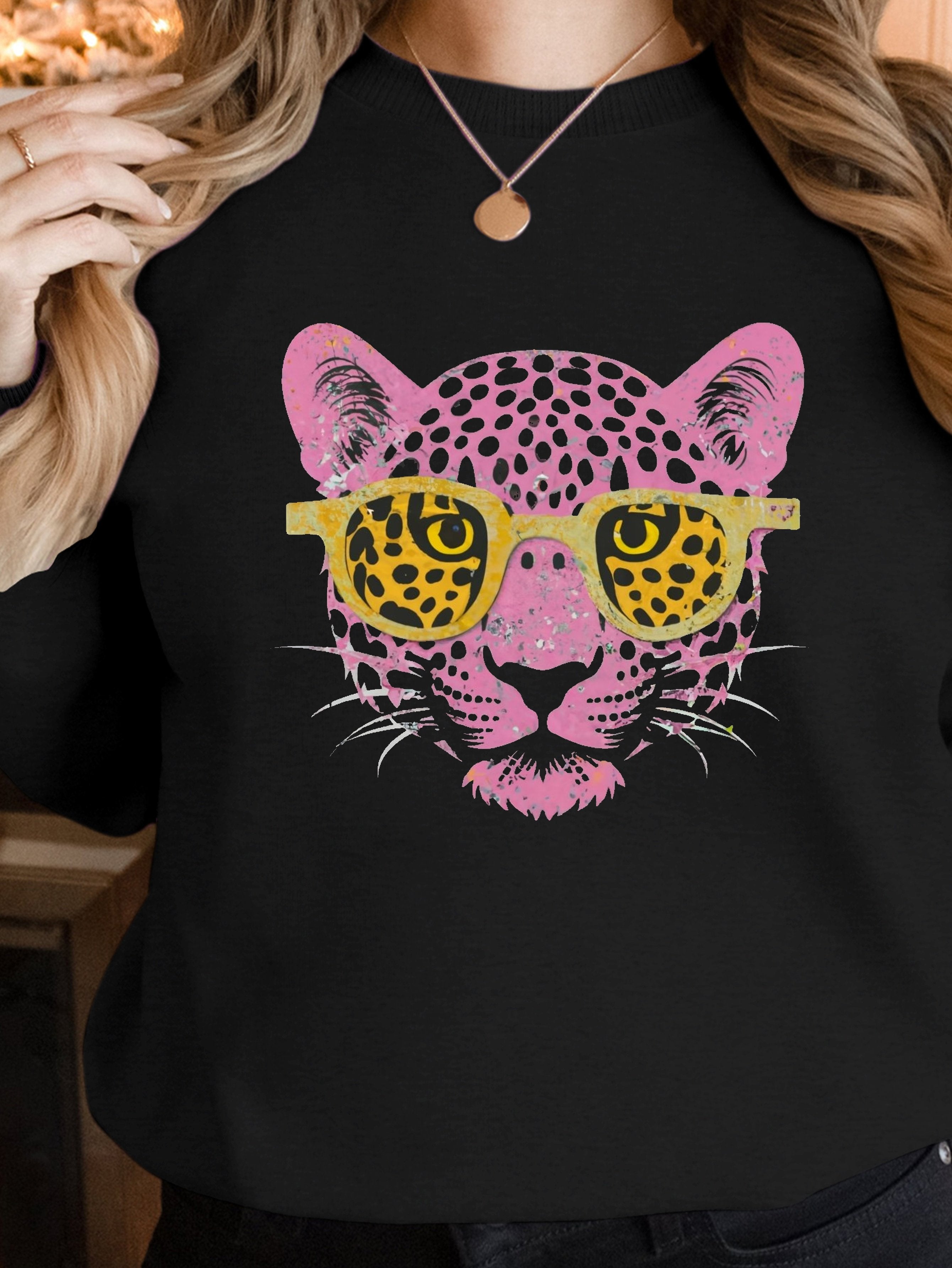 graphic women's sweatshirts