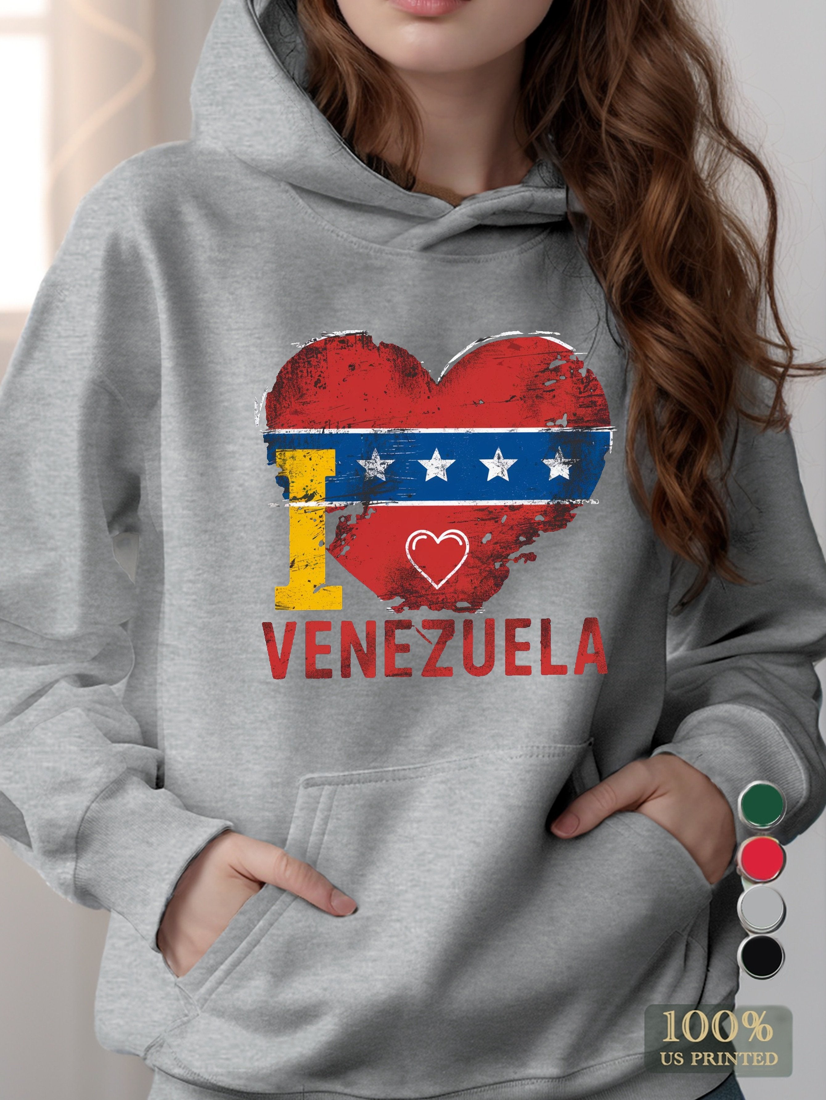 Venezuelan flag heart illustration women's hooded sweatshirt